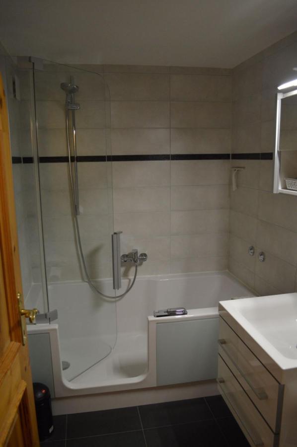 Ferienwohnung Runca فيلمز المظهر الخارجي الصورة